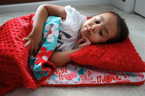 Her nle için anında hazır 4k ve hd video. Nap Mat Tutorial | Sew Like My Mom