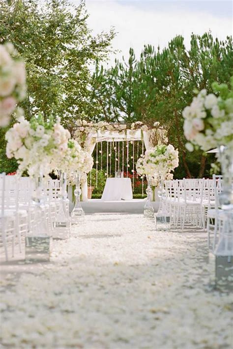 60 Simple And Elegant All White Wedding Color Ideas Hi
