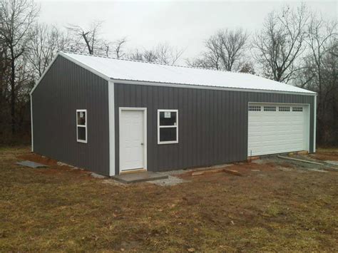 Barn style garage and bonus room. Products: Pole Barns & Buildings — Meek's Lumber and ...