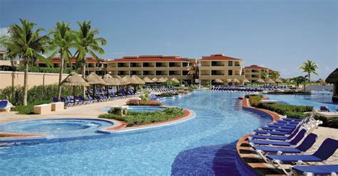 Cancun Five Star Resort Is Hot Stuff In Every Way You Can Think Of