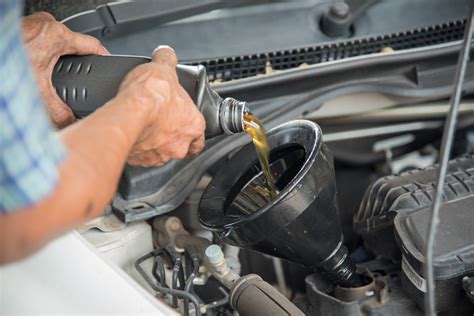 The molded handle provides ease in carrying and transporting to your nearest recycle center. Oil Change near Me Port Arthur TX | Energy Country Ford