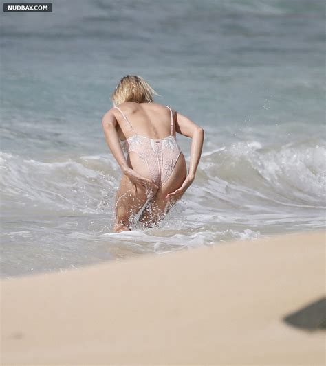 Hailey Baldwin Naked Butt The Beach In Hawaii For A Photoshoot