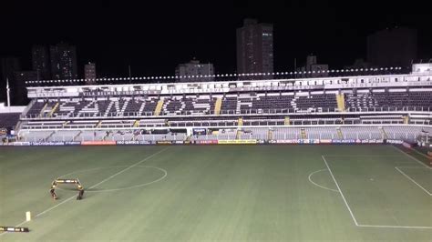 Sócios do Santos terão ingresso de graça para ver estreia na Copa do