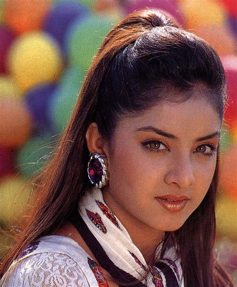 Divya Bharti Birth Anniversary Special After 26 Years Divya Divya