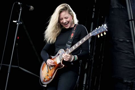 JOANNE SHAW TAYLOR SHARES NEW SINGLE IF THAT AINT A REASON Metal Planet Music