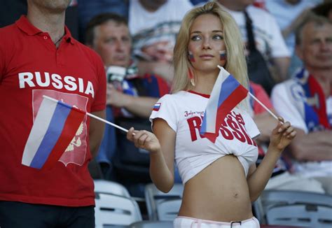 Una Aficionada Rusa Decepcionada Por La Imagen De