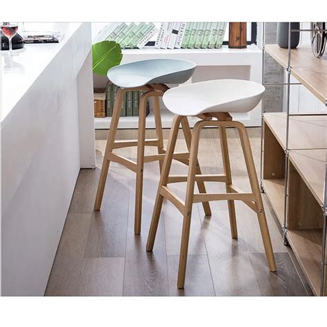 Minimalist Modern Design Solid Wood Pp Plastic Bar Chair Northern Wind Fashion Creative Denmark