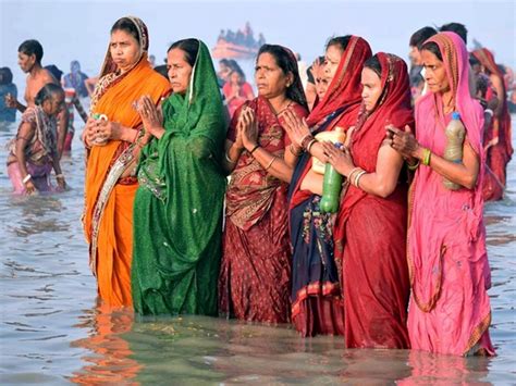 45 Lakh Devotees Take Holy Dip In Ganga In Prayagraj On Mauni Amawasya Law Order