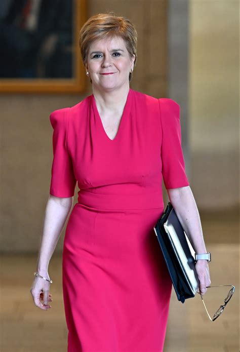 Meet High Flying Females Nicola Sturgeon Jk Rowling And Others Shaping Scotlands Future On