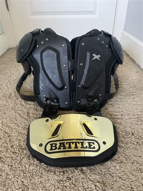 Youth Medium Xenith Flyte Shoulder Pads And Adult Size Battle Backplate