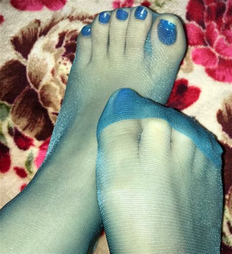 pin on my nylon feet fetish