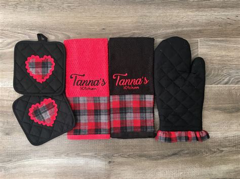 Wholesale and retail, compare prices of suppliers on the marketplace global rus trade. Heart of Redwood Kitchen Towel | Personalized kitchen ...