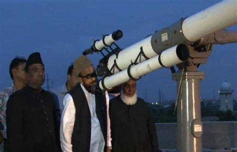In the past, muslim scholars agreed on a certain method to decide the start and end of the month of ramaḍān. Ruet-e-Hilal Committee to meet for Ramazan moon sighting ...