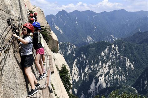 Visitors Must Register For ‘worlds Most Dangerous Hike In China After