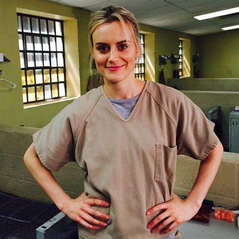 Orange Is The New Black Piper Chapman Played By Taylor Schilling In