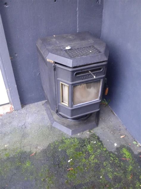 Whitfield Pellet Stove For Sale In Longview Wa Offerup