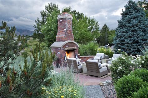 Create The Ultimate Outdoor Entertaining And Gathering Space Colorado