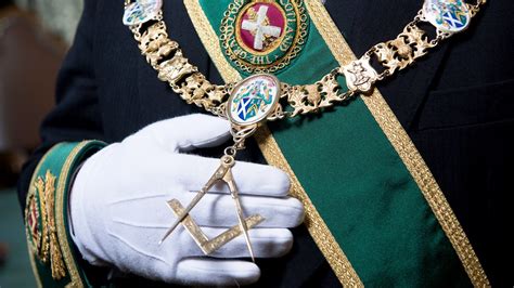 bbc two secrets of the masons many believe the freemasons are the secret hand that has shaped