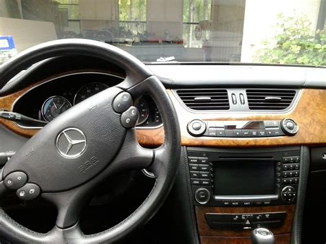 Within its shapely shell is a decadent interior and luscious atmosphere, well, at least for those sitting in the front two seats. 2006 Mercedes-Benz CLS-Class - Interior Pictures - CarGurus