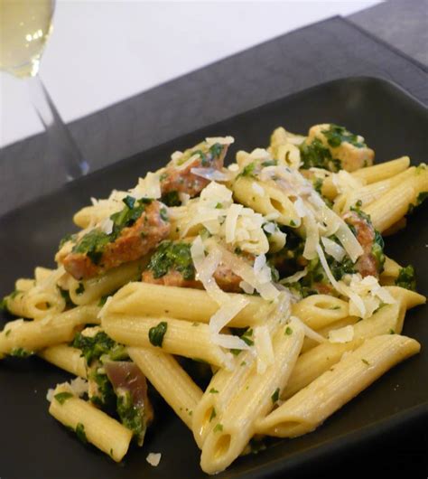 If you are using tinned sweetcorn, don't add it until nearer the end with the other ingredients, as it doesn't take as long. How Do You Cook.com: Penne Pasta with Sauteed Chicken and ...
