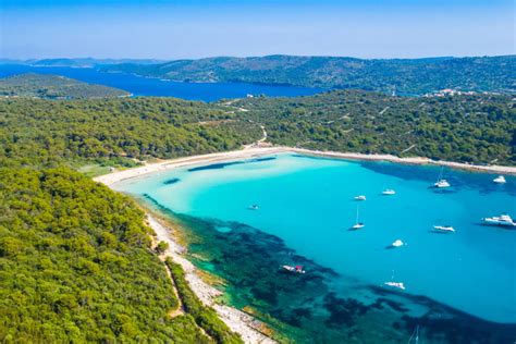 Sakarun is one of the most famous beaches in zadar region and croatia's absolute gem. Saharun beach, Dugi Otok: Secret Seaside | CroDestinations.com