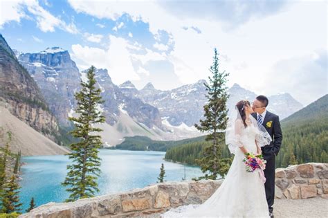 Destination Wedding At Moraine Lake Canada Dora And Fang Wedding