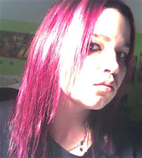 This review focuses on the special effects colors atomic pink and wildflower. Special Effects Hair Dye Virgin Rose Pictures and Reviews