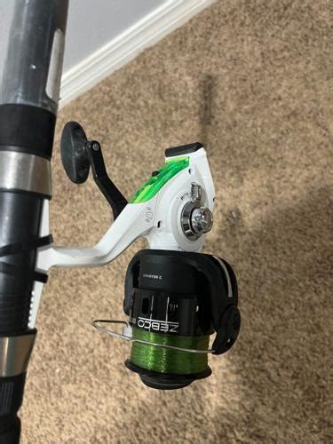 Zebco Bite Alert Spinning Reel And Rod Combo Fishing Pole For Sale In