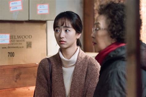 원진아 / won jin ah profession: Junho And Won Jin Ah Try To Play It Cool In Front Of ...
