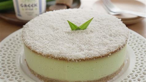 So you can imagine it was both a rather stressful but fun experiment. Best Pandan Gula Melaka Cake Recipe