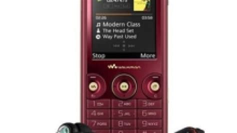 Pink And Sony Ericsson Bring Special Edition Of W660