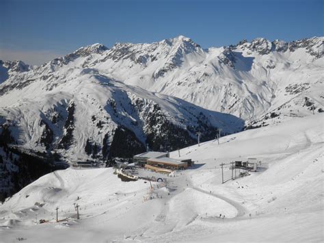 Het weer voor de komende 48 uur in sankt anton am arlberg. Vakantiefoto's Sankt Anton am Arlberg. Bekijk foto's van ...
