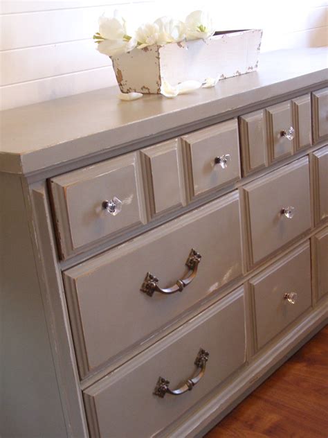 9 Drawer Dresser In Annie Sloan French Linen On Hold For