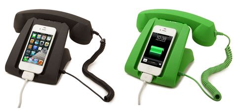 Give Your Smart Phone A Retro Desk Telephone Look The