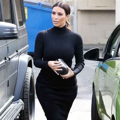 Kim Kardashian Flaunts Her Killer Curves E Online Au
