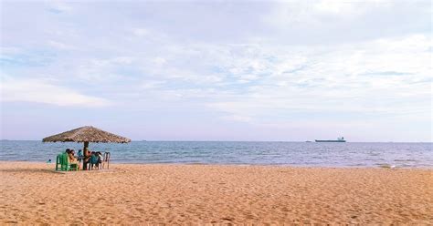 Harga tiket masuk dan jam operasional pantai karangbolong : Pantai Banua Patra, Tempat Melihat Sunset di Kota Balikpapan - Borneo ID