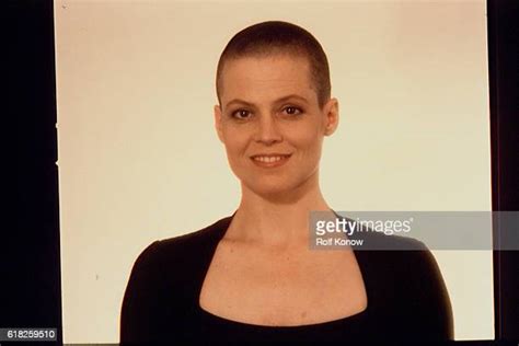Sigourney Weaver Alien Photos And Premium High Res Pictures Getty Images