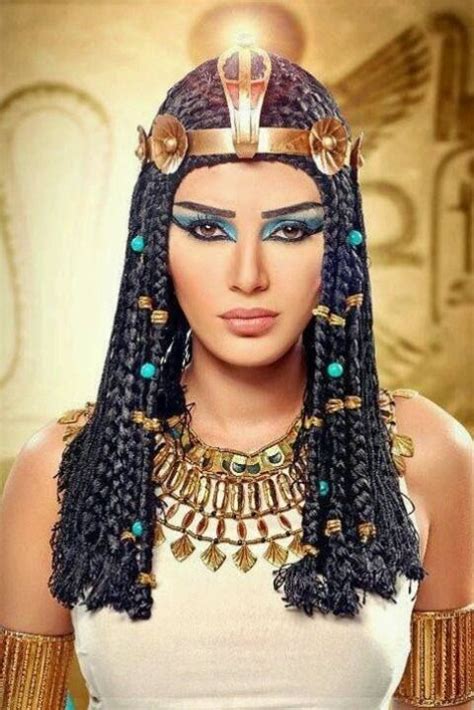amazing things about queen cleopatra egyptian makeup ancient egypt fashion egypt fashion