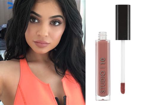 Kylie Jenner Heir Lip Gloss Famous Person