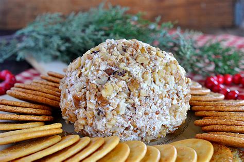 Easy Holiday Pineapple Cheese Ball