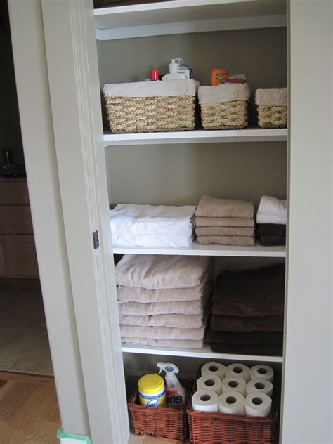 10 Exquisite Linen Storage Ideas For Your Home Decor Linen Closet
