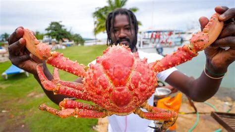 Huge Caribbean King Crab 🦀 Rundown Jamaican Seafood Tour Jamaica 🇯🇲 Jamaica Food King