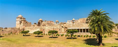 Descubre El Imponente Fuerte De Chittorgarh En India Viaje A La India