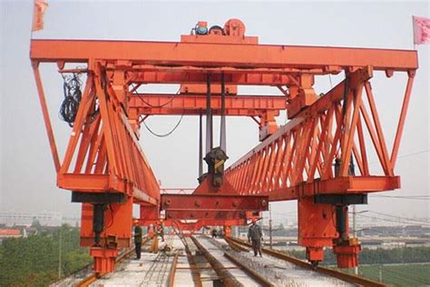 China Steel Truss Girder Bridge Launching Gantry Construction Psc
