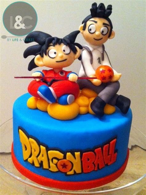 This is my dragon ball z cake, hope you like it. Dragon Ball Cake Topper by Life & Cakes, via Flickr | Cake ...
