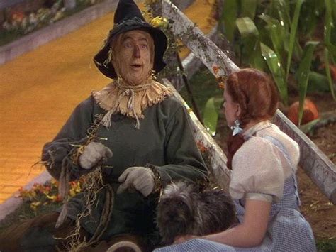 Meeting Scarecrow Wizard Of Oz 1939 Wizard Of Oz Movie Wizard Of Oz