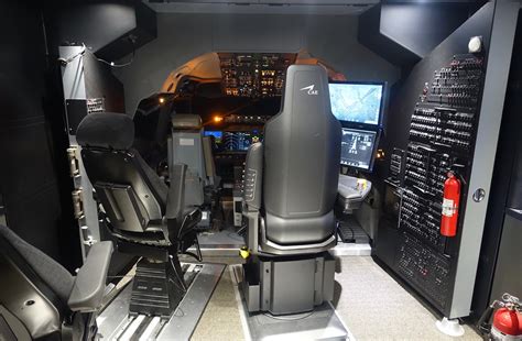 An Avgeek Dream Come True Flying A Full Motion Airline Simulator