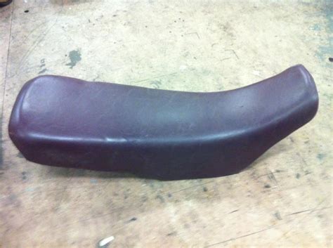 Improved brass has been installed at the factory to try to bring the cr back up to snuff. 1985-86 Honda CR125 Seat