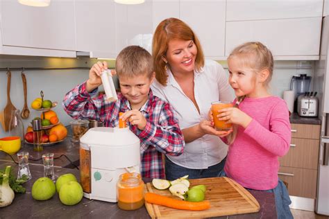 Smoothie Fun For Parents And Kids Jump Juice Bars