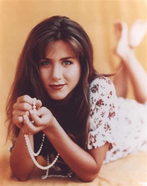 20 Gorgeous Pictures Of Young Jennifer Aniston